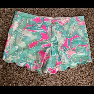 Lilly Pulitzer patterned scalloped shorts